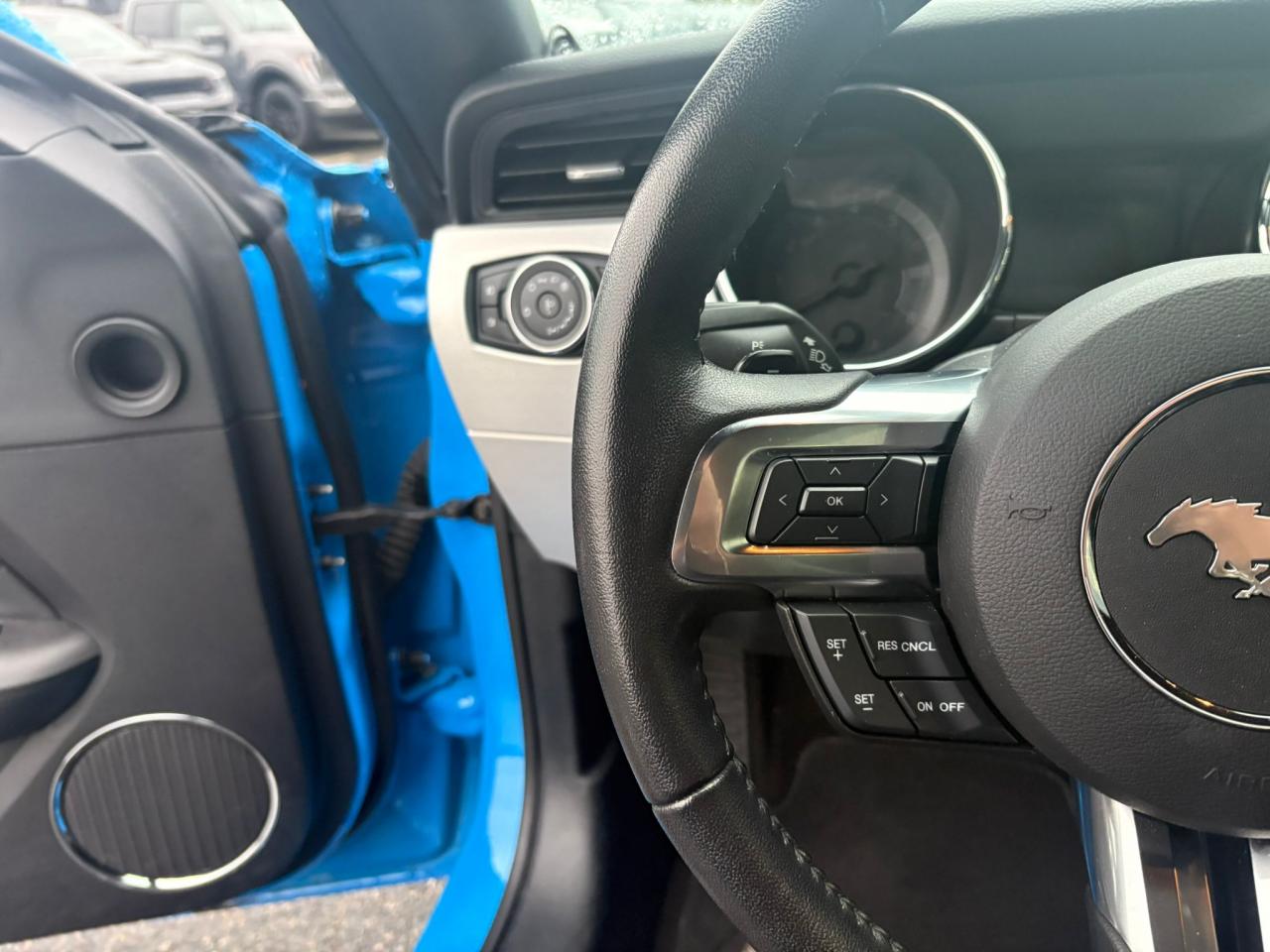 FORD MUSTANG GT Fastback V8 5.0L BLACK SHADOW EDITION