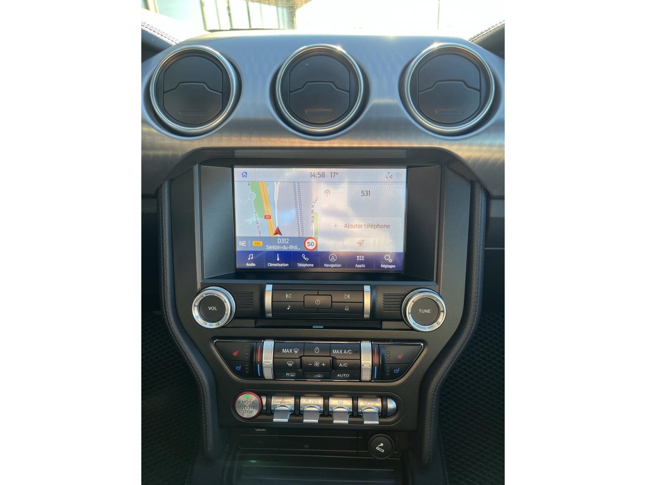 FORD MUSTANG BULLITT V8 5.0L - MAGNERIDE