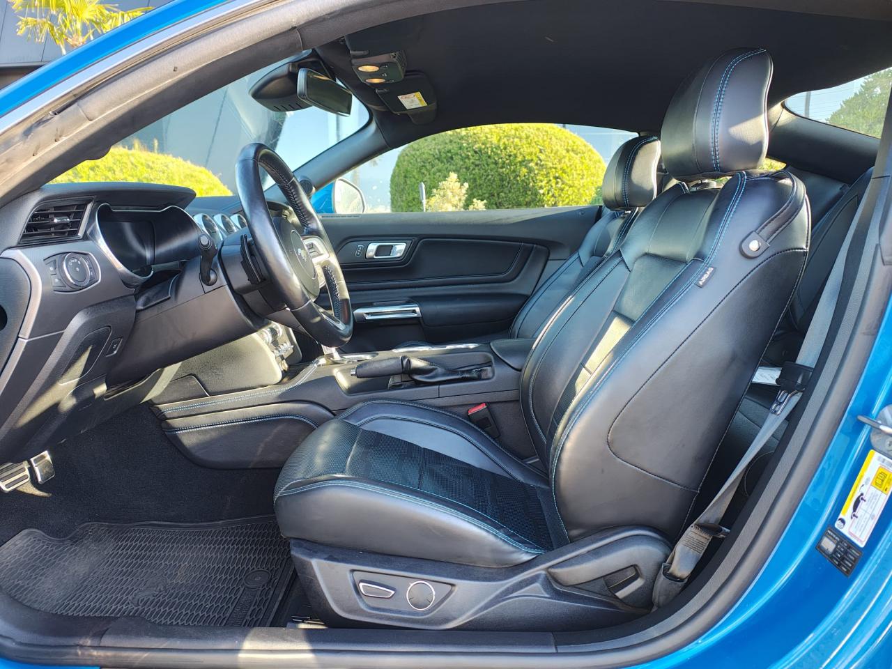 FORD MUSTANG GT FASTBACK 5.0L V8 450ch MAGNERIDE