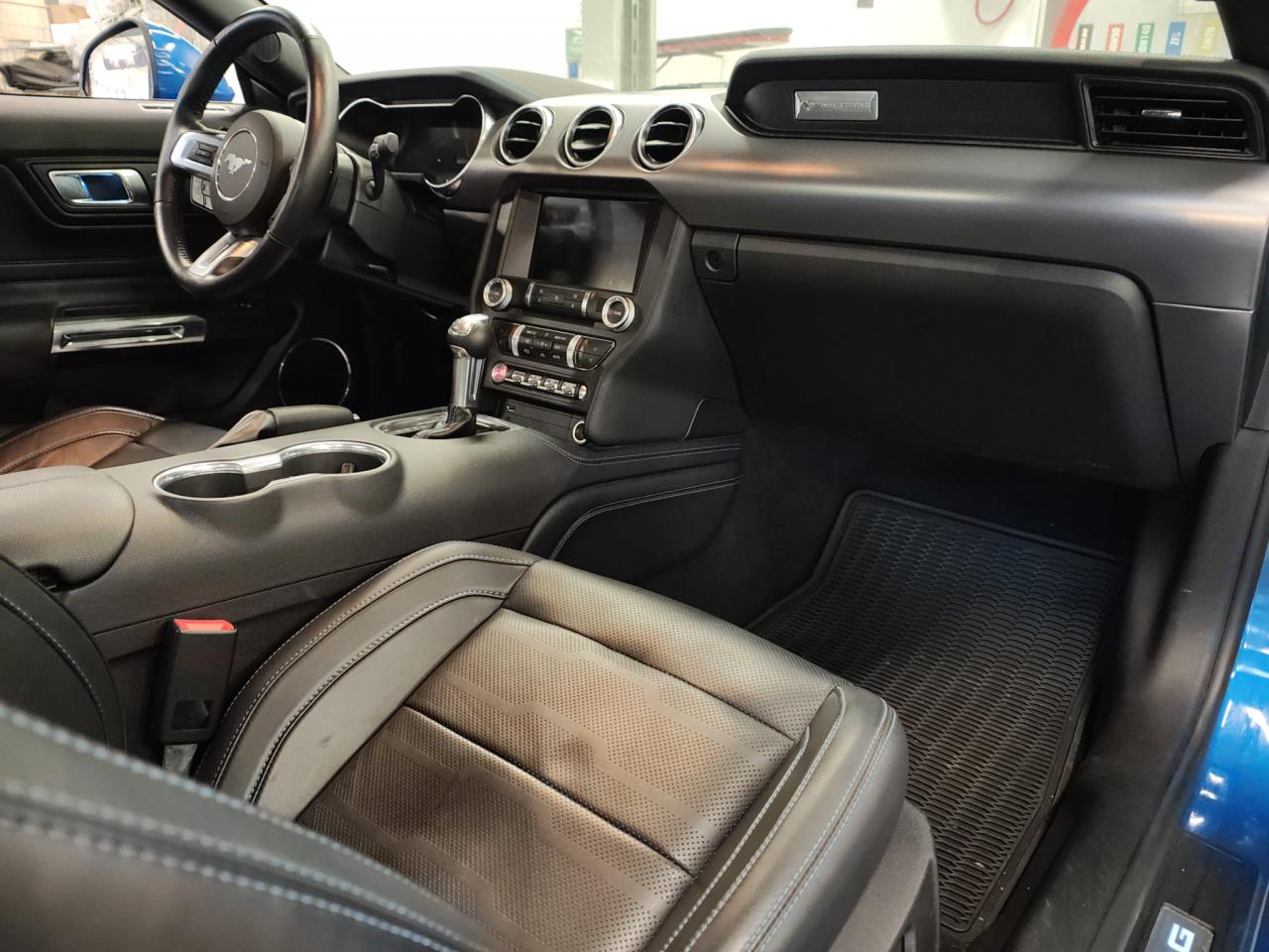 FORD MUSTANG GT FASTBACK 5.0L V8 450ch MAGNERIDE