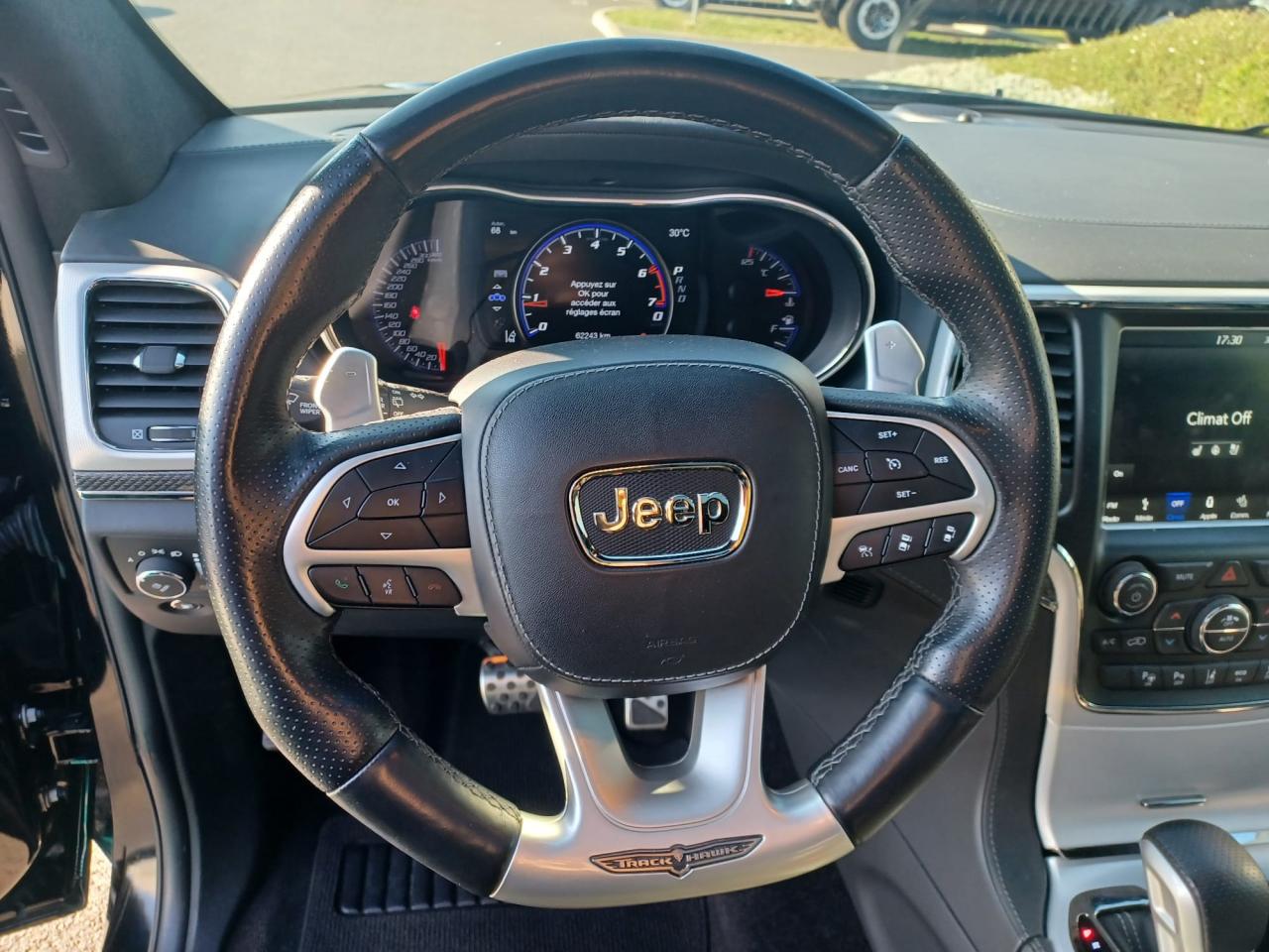 JEEP GRAND CHEROKEE TRACKHAWK v8 6.2L