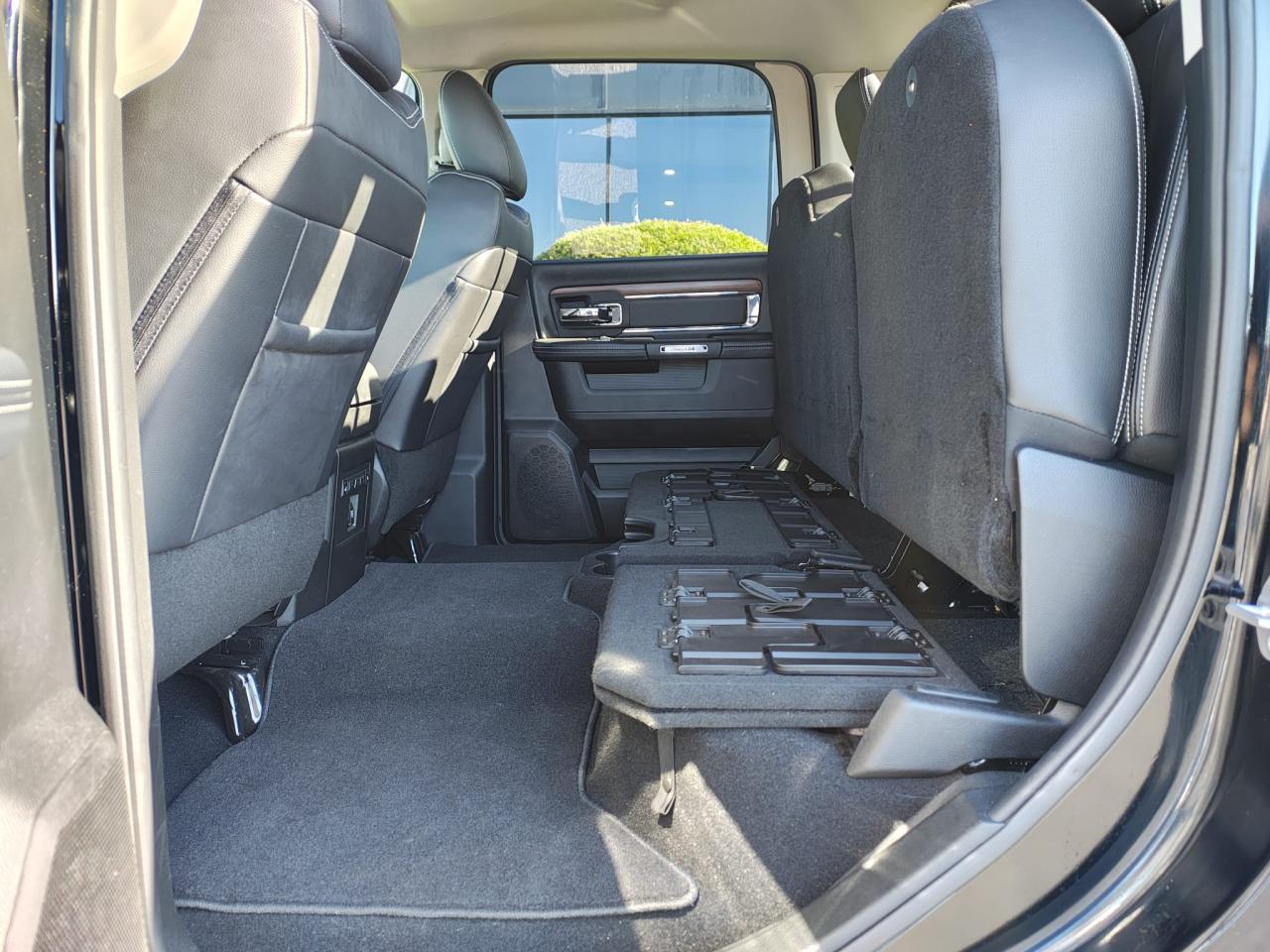 DODGE RAM 1500 CREW LARAMIE CLASSIC GPL
