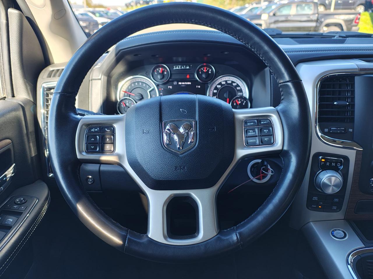DODGE RAM 1500 CREW LARAMIE CLASSIC GPL