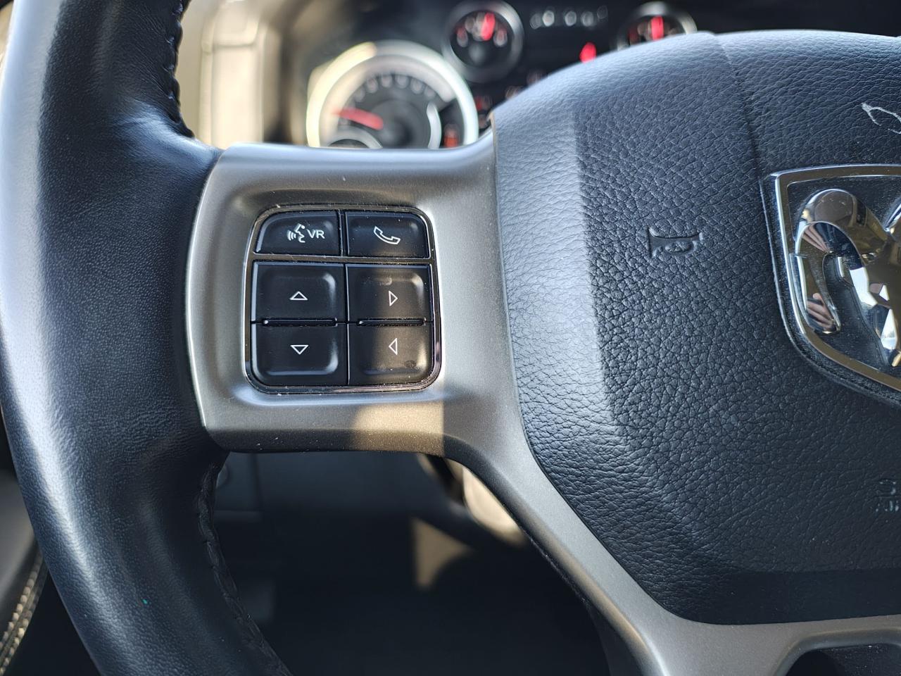 DODGE RAM 1500 CREW LARAMIE CLASSIC GPL