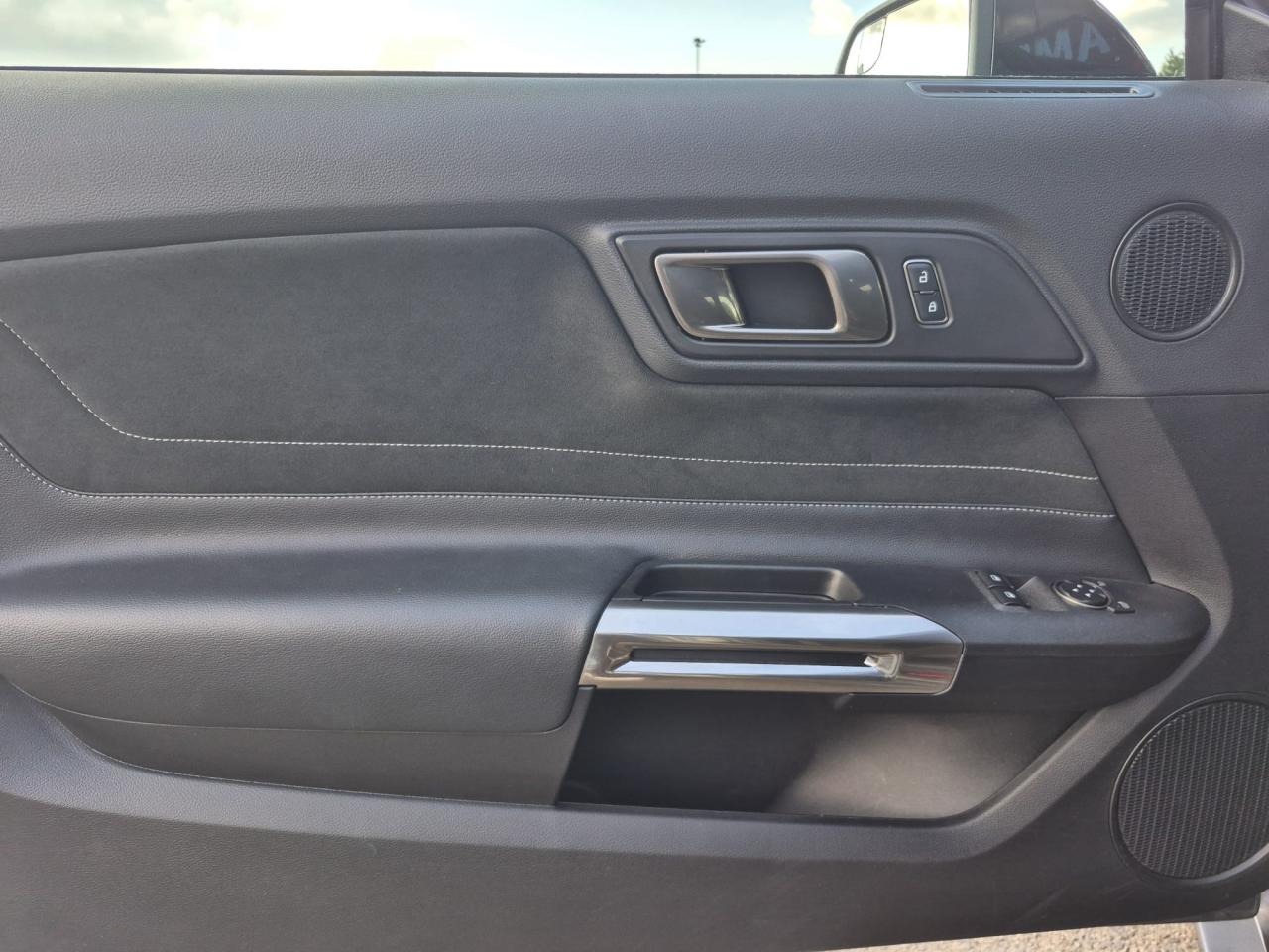 FORD MUSTANG Shelby GT350 V8 5.2L