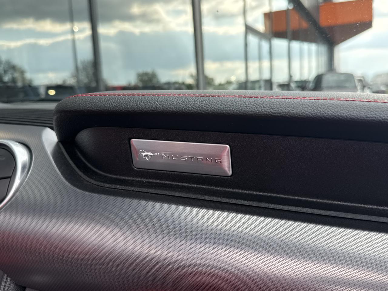 FORD MUSTANG GT CABRIOLET V8 5.0L - PAS DE MALUS