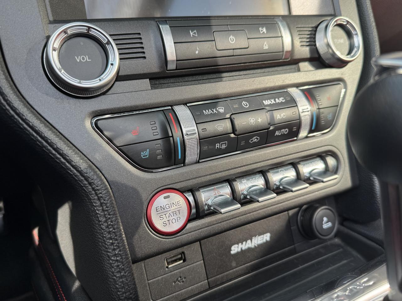 FORD MUSTANG GT CABRIOLET V8 5.0L - PAS DE MALUS