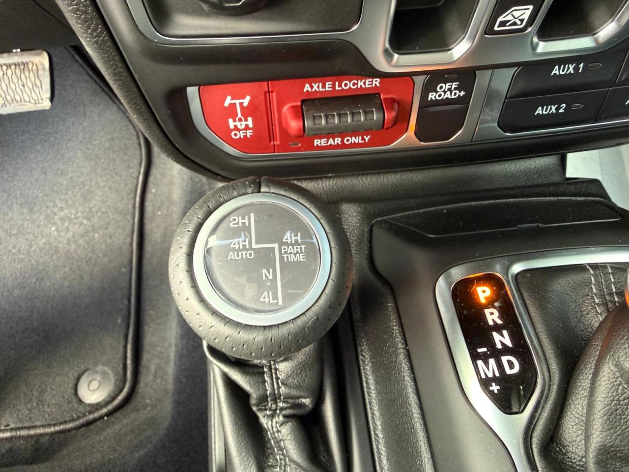 JEEP GLADIATOR V6 3.6L MOJAVE X