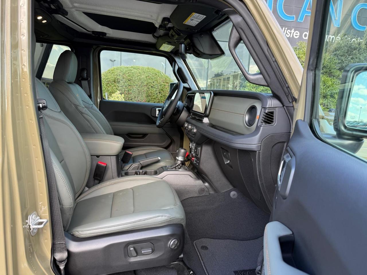 JEEP GLADIATOR V6 3.6L MOJAVE X