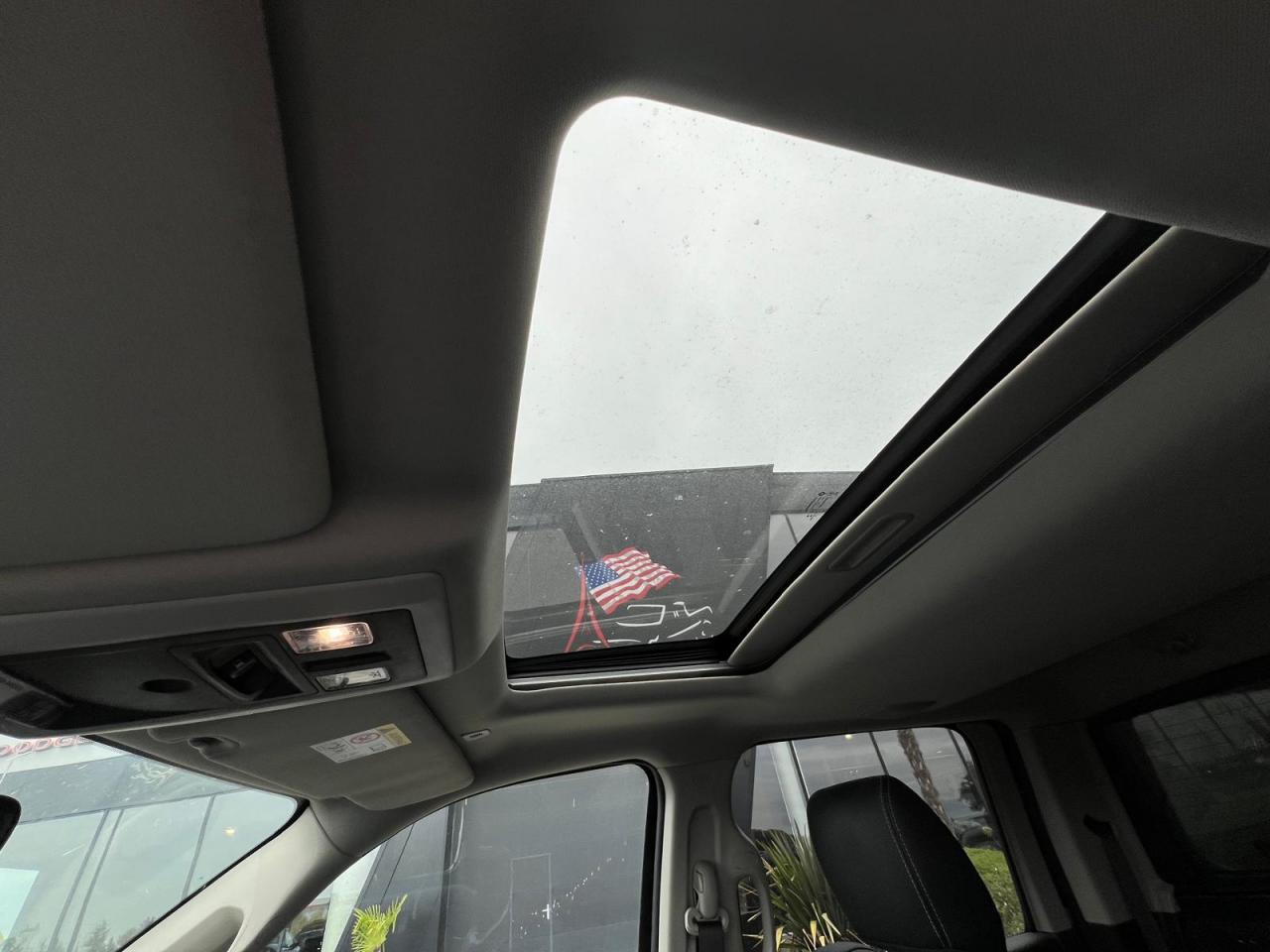 DODGE RAM 1500 CREW SPORT V8 HEMI 5.7L AIR - VENTE A MARCHAND