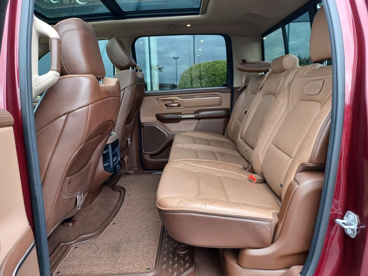 DODGE RAM 1500 CREW CAB Longhorn AIR RAMBOX - vente marchand