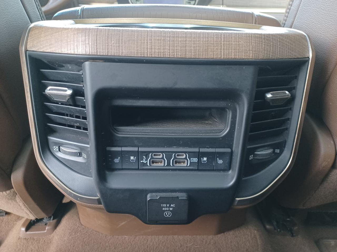 DODGE RAM 1500 CREW CAB Longhorn AIR RAMBOX - vente marchand
