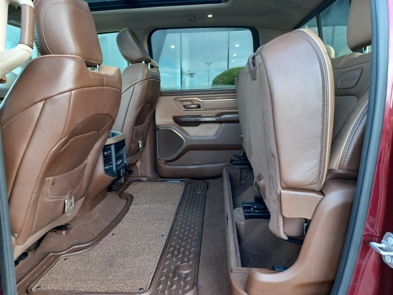 DODGE RAM 1500 CREW CAB Longhorn AIR RAMBOX - vente marchand