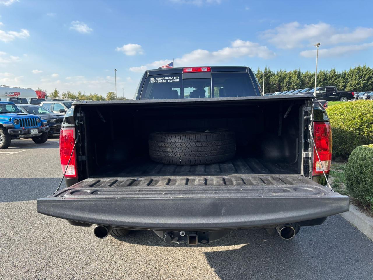 DODGE RAM 1500 CREW SLT CLASSIC BLACK PACKAGE GPL