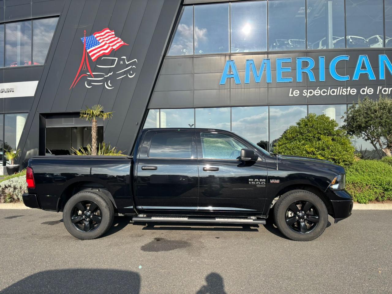 DODGE RAM 1500 CREW SLT CLASSIC BLACK PACKAGE GPL