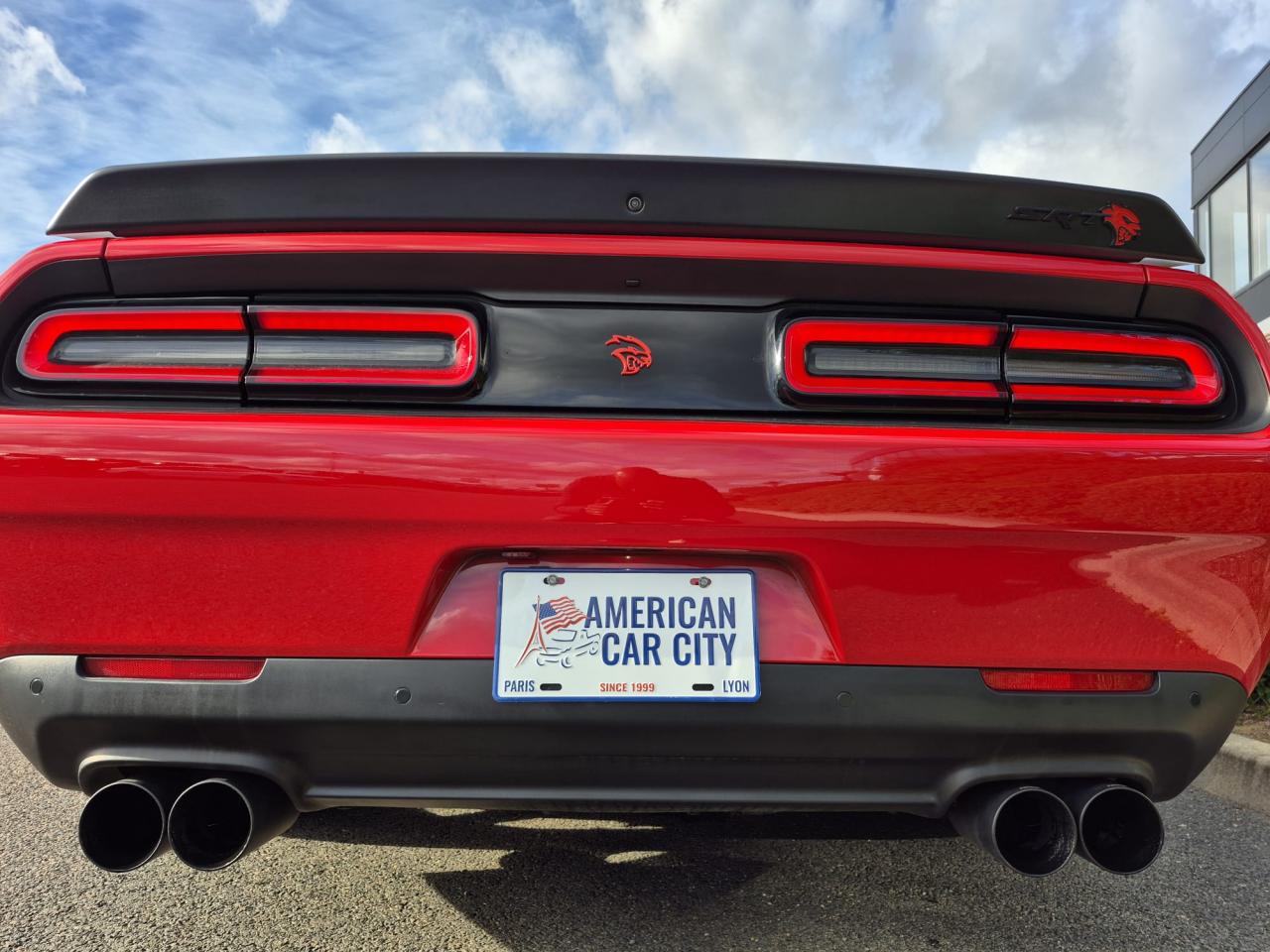 DODGE CHALLENGER SRT HELLCAT V8 6.2L 707hp