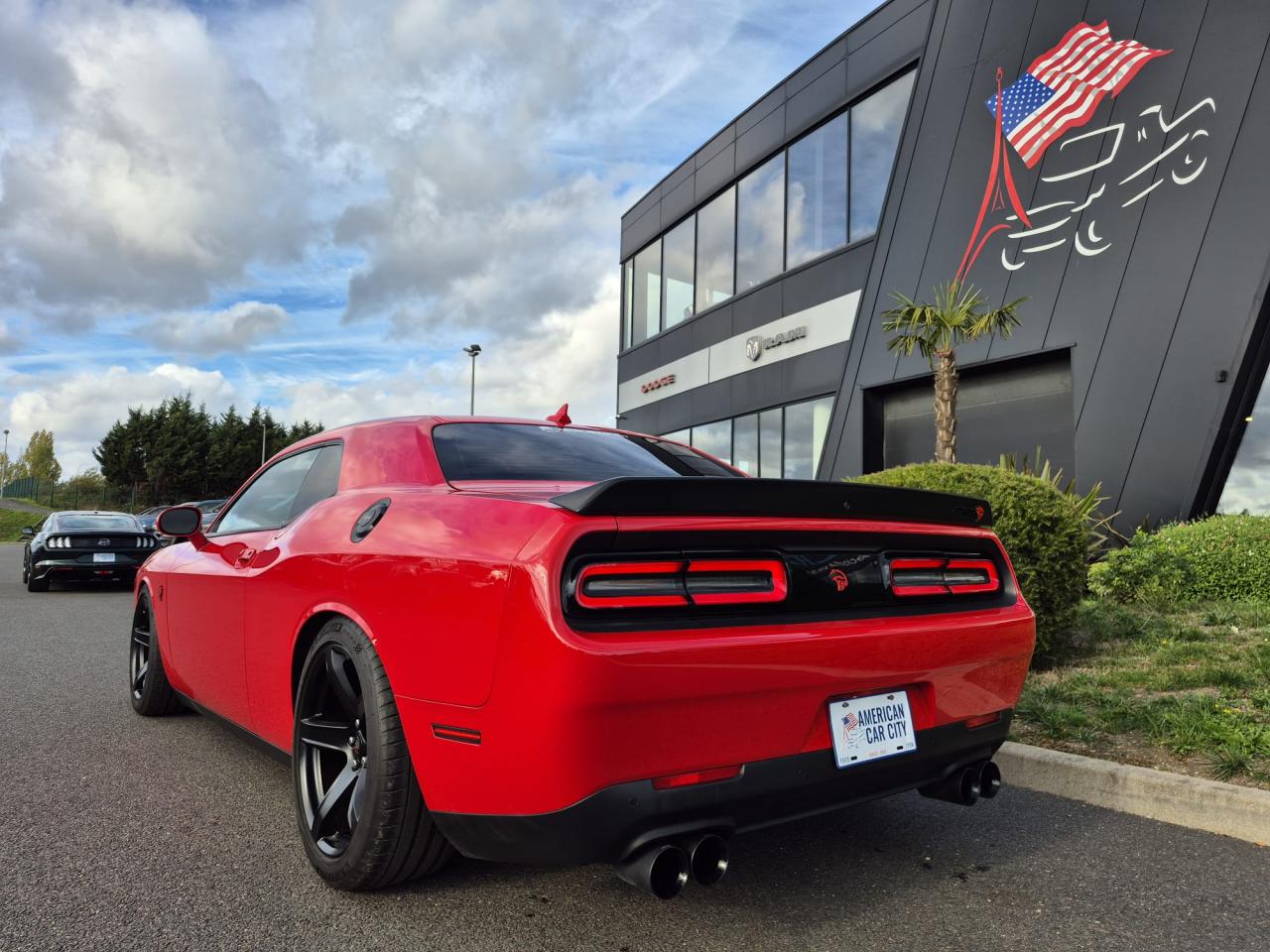 DODGE CHALLENGER SRT HELLCAT V8 6.2L 707hp