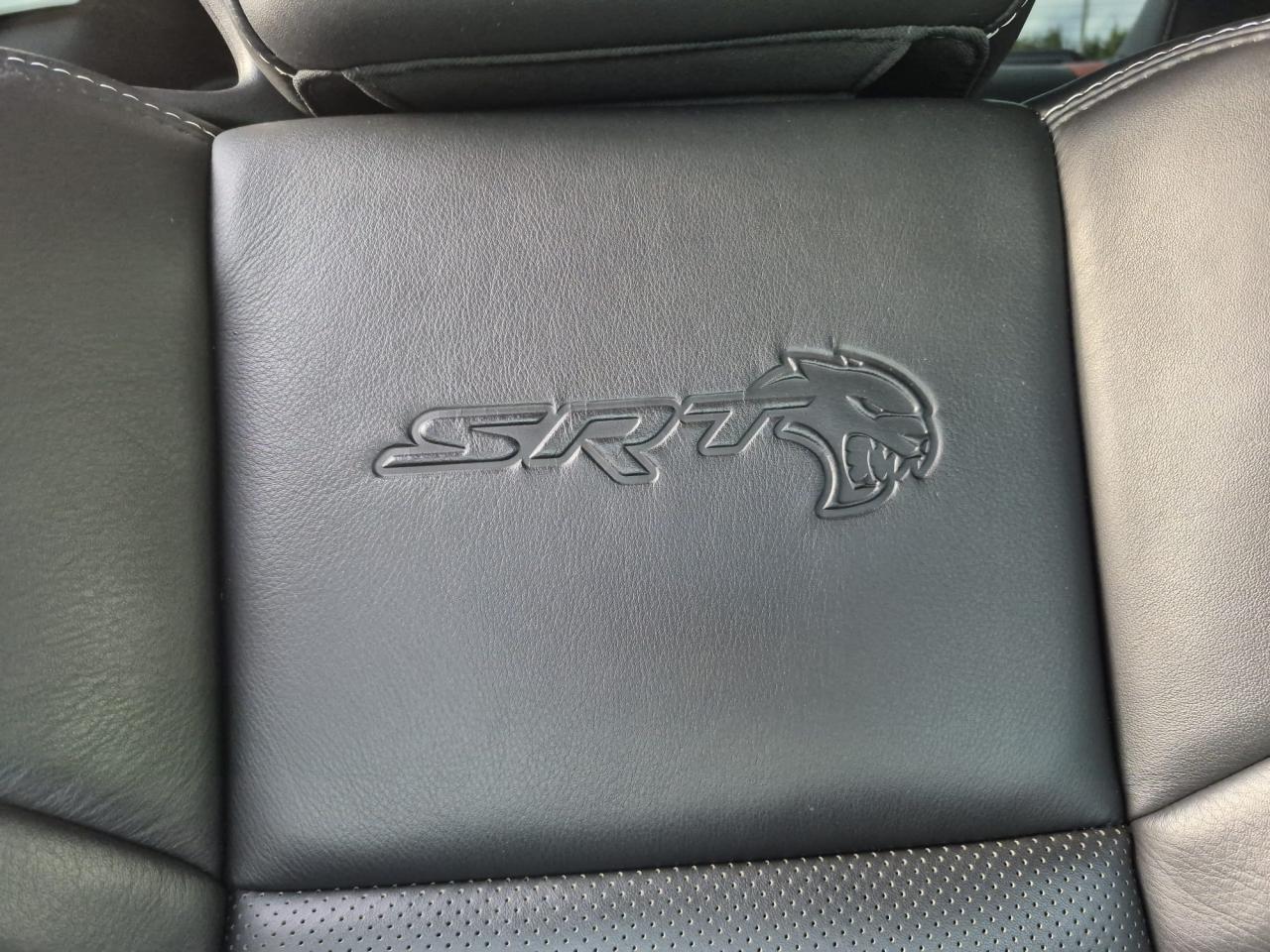 DODGE CHALLENGER SRT HELLCAT V8 6.2L 707hp