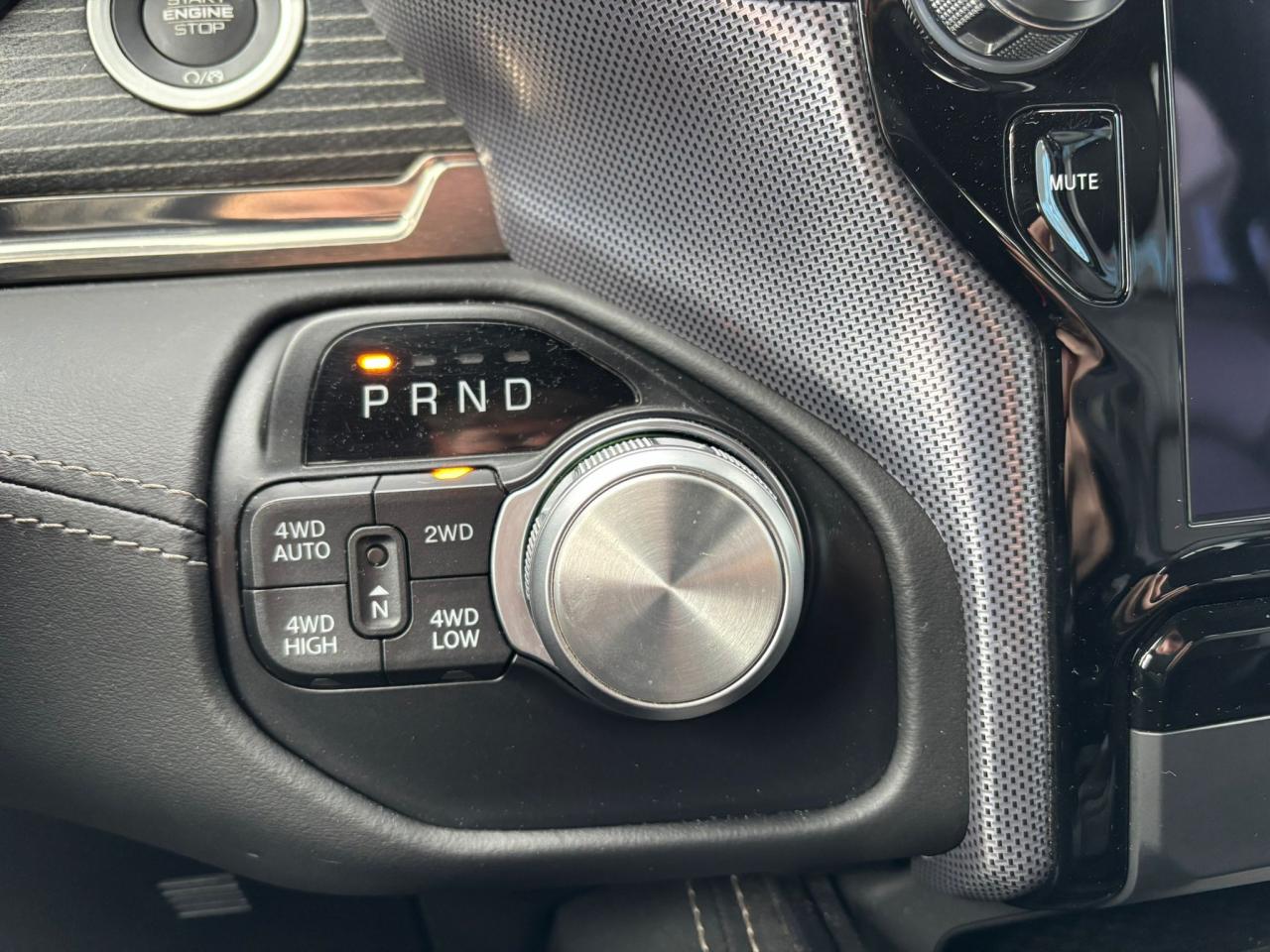 DODGE RAM 1500 CREW LIMITED BLACK PACKAGE RAMBOX HAYON MULTI