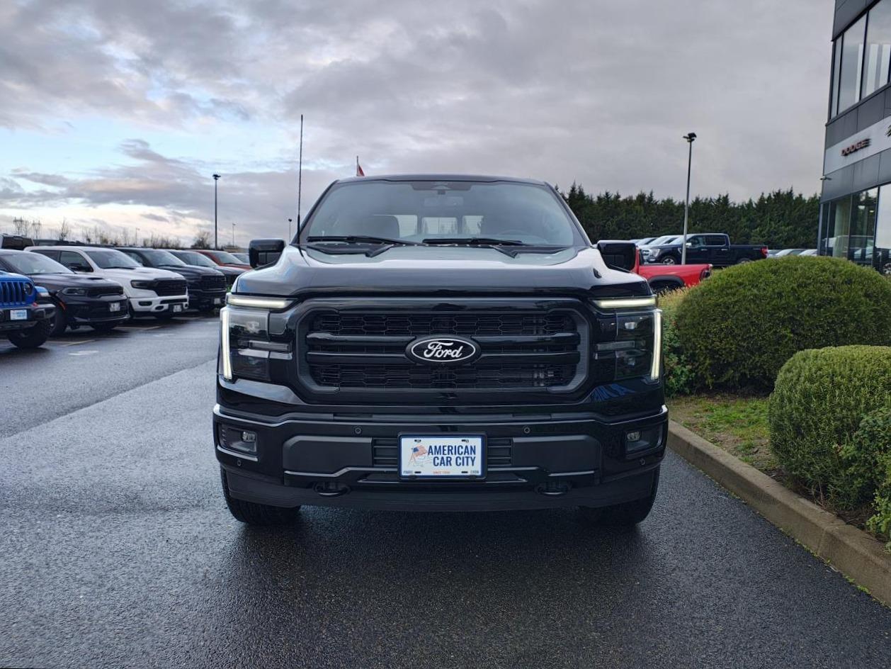 FORD F150 Supercrew LARIAT Black Package V8 5.0L