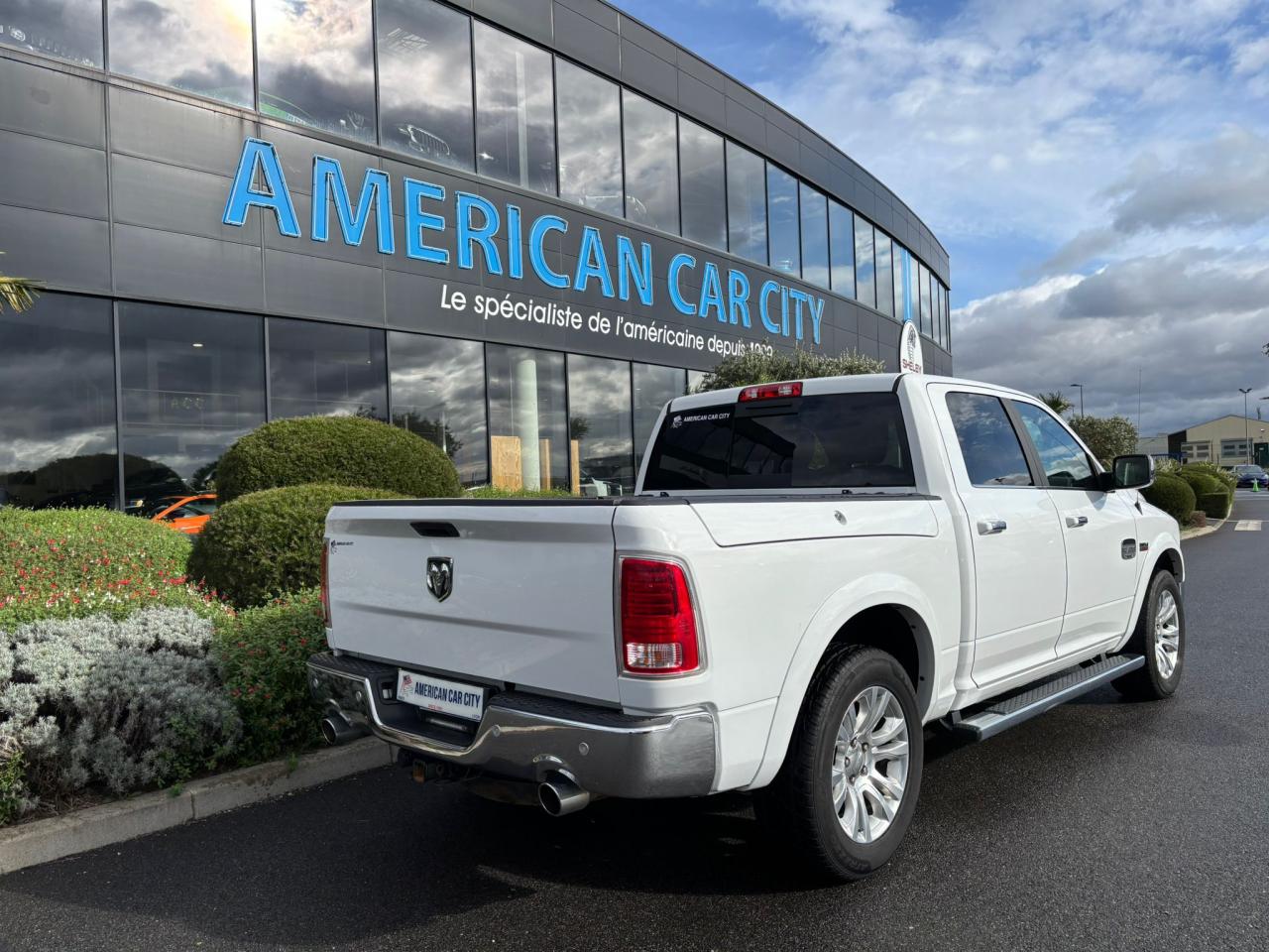 DODGE RAM 1500 CREW LONGHORN AIR RAMBOX GPL