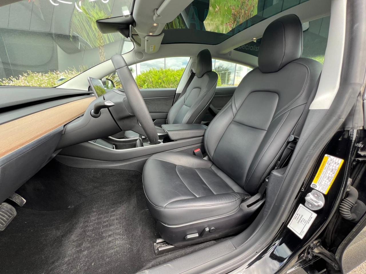 TESLA MODEL 3 Standard Plus RWD