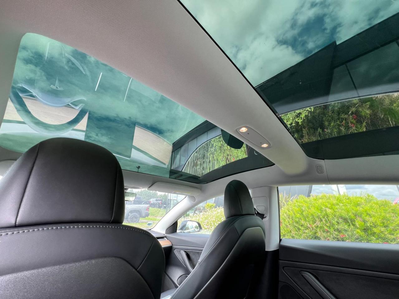 TESLA MODEL 3 Standard Plus RWD