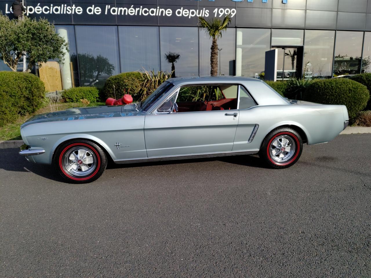 FORD MUSTANG 64 1/2 UNE DES TOUTES PREMIERES FABRIQUEES