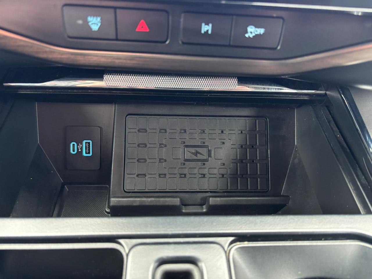 FORD F150 Lightning Lariat Extended-Range