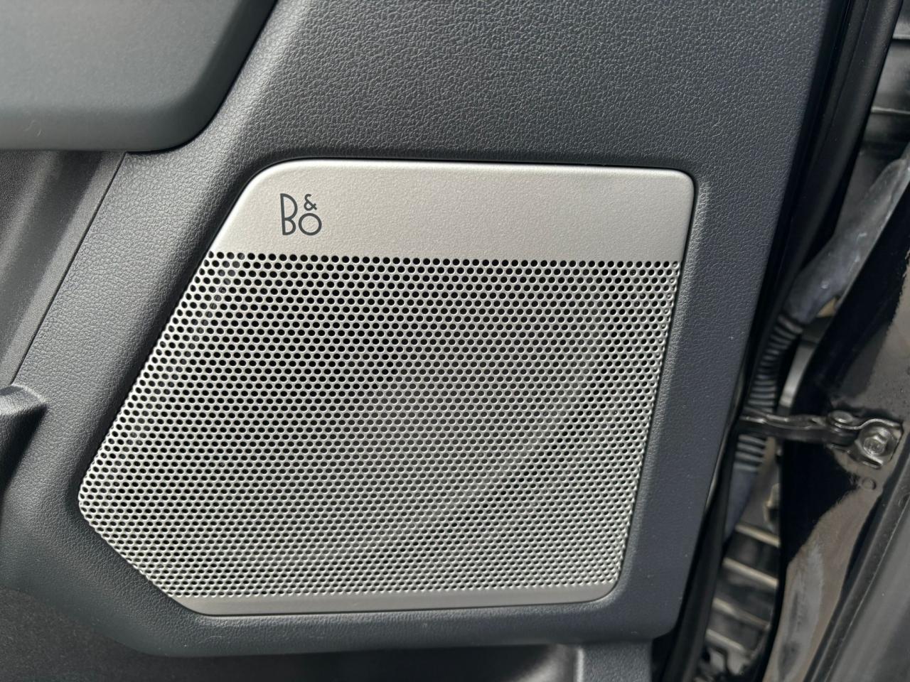 FORD F150 Lightning Lariat Extended-Range