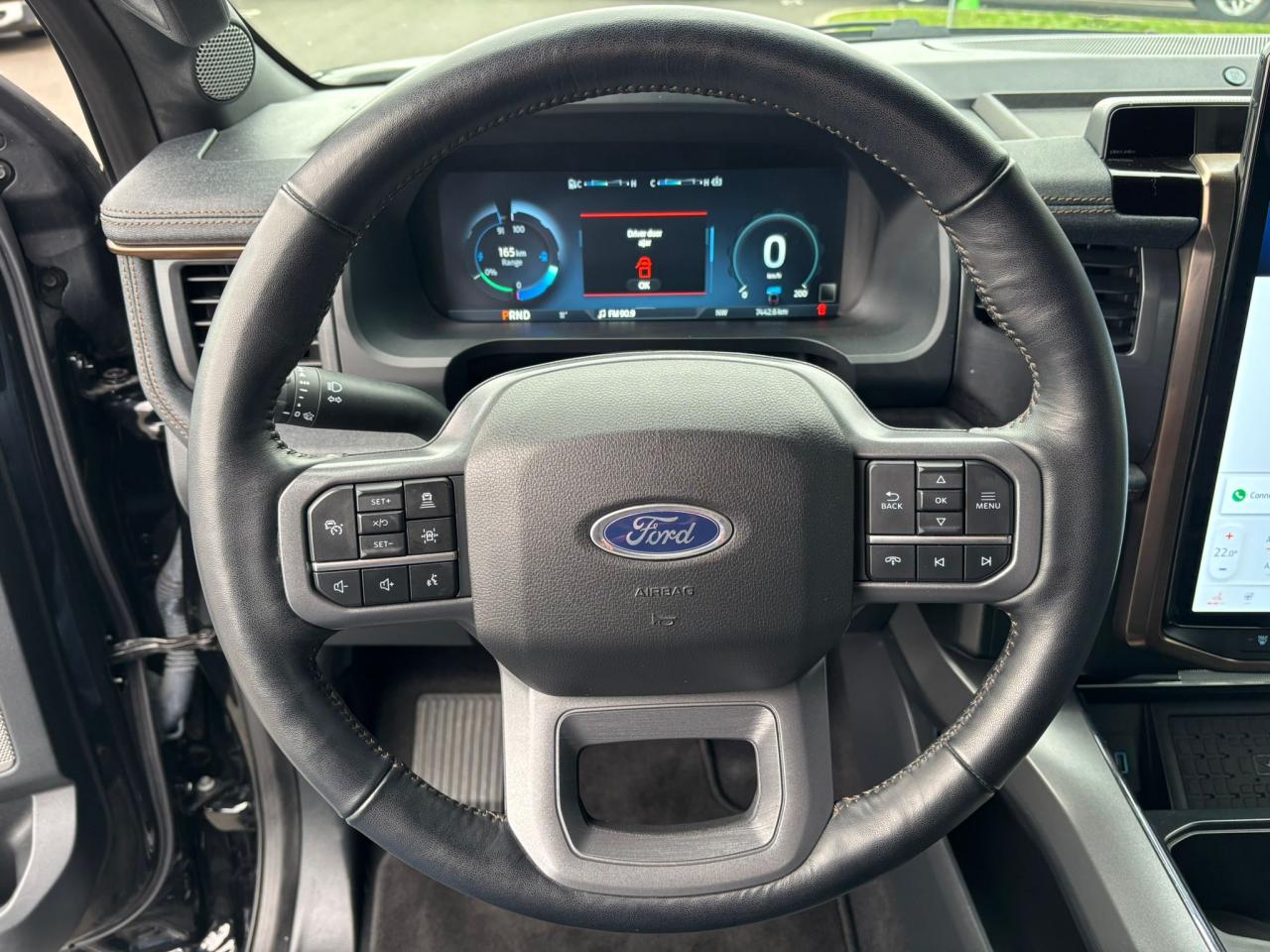 FORD F150 Lightning Lariat Extended-Range