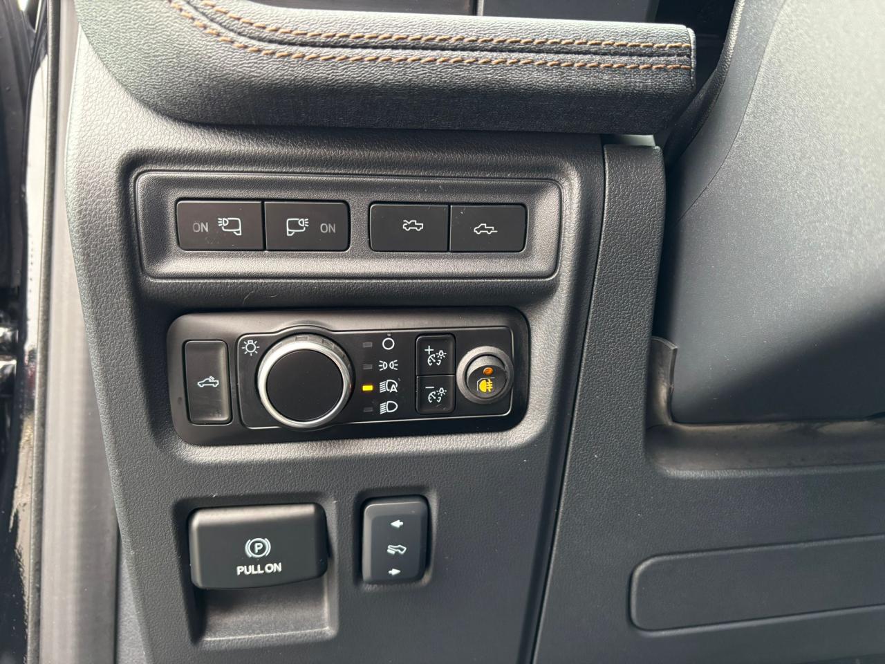 FORD F150 Lightning Lariat Extended-Range