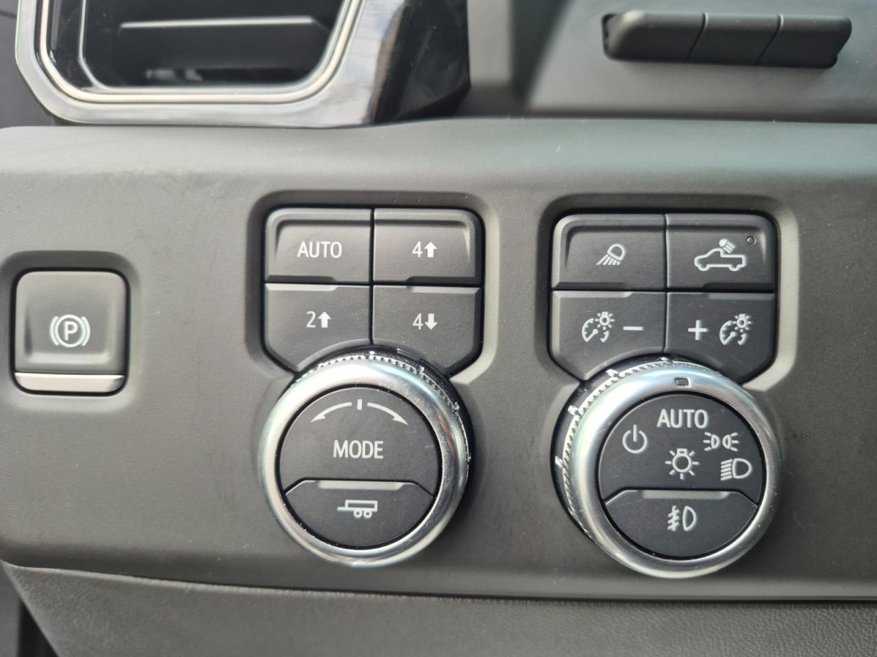 GMC Sierra 1500 Crew cab AT4 4x4 V8 6,2L