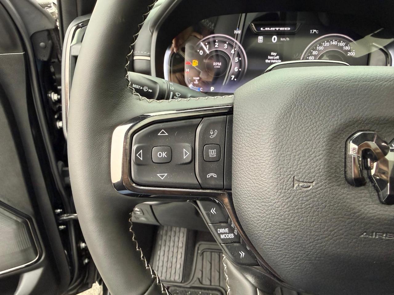 DODGE RAM 1500 CREW LIMITED NIGHT EDITION RAMBOX HAYON MULTI