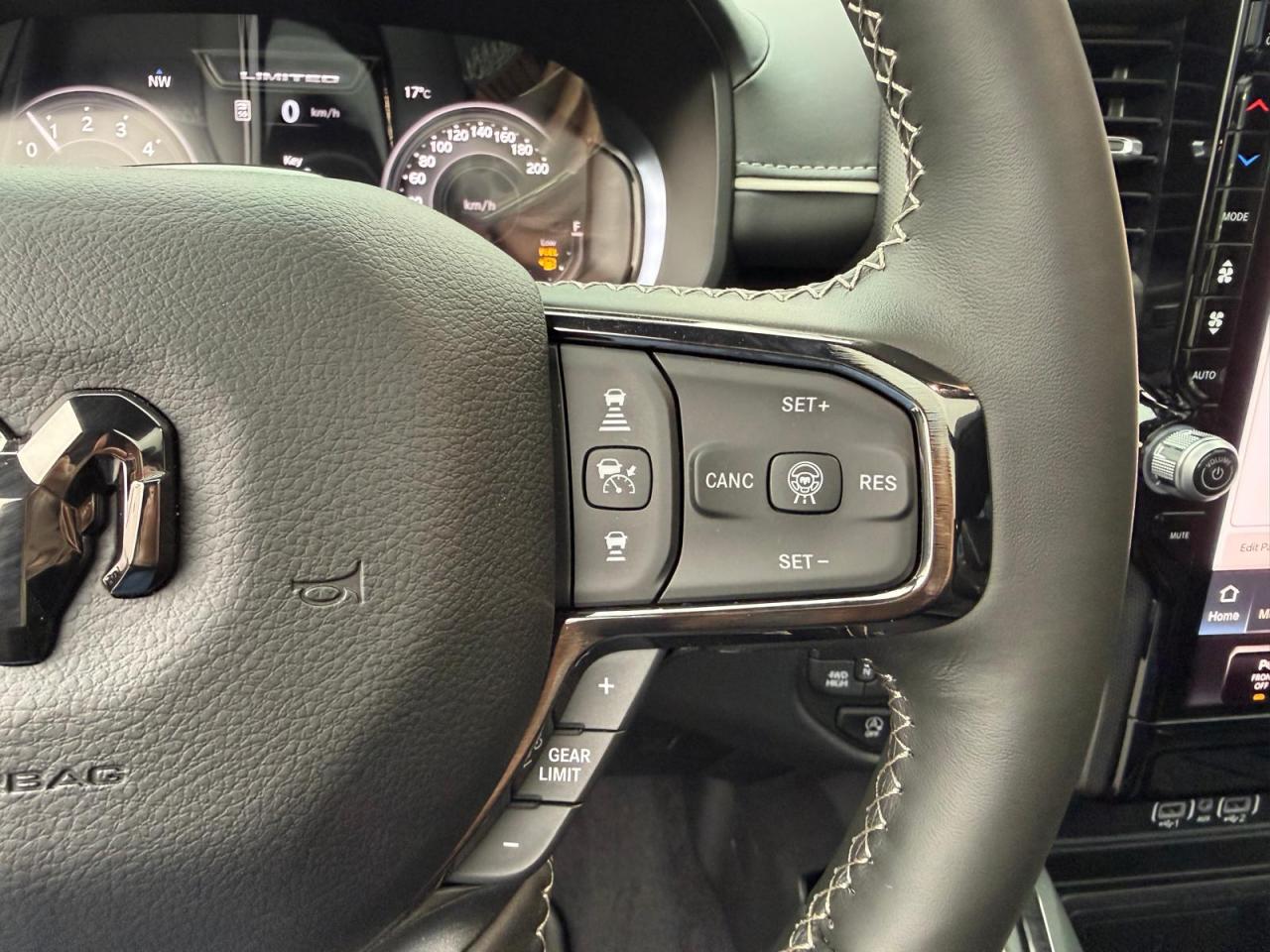 DODGE RAM 1500 CREW LIMITED NIGHT EDITION RAMBOX HAYON MULTI