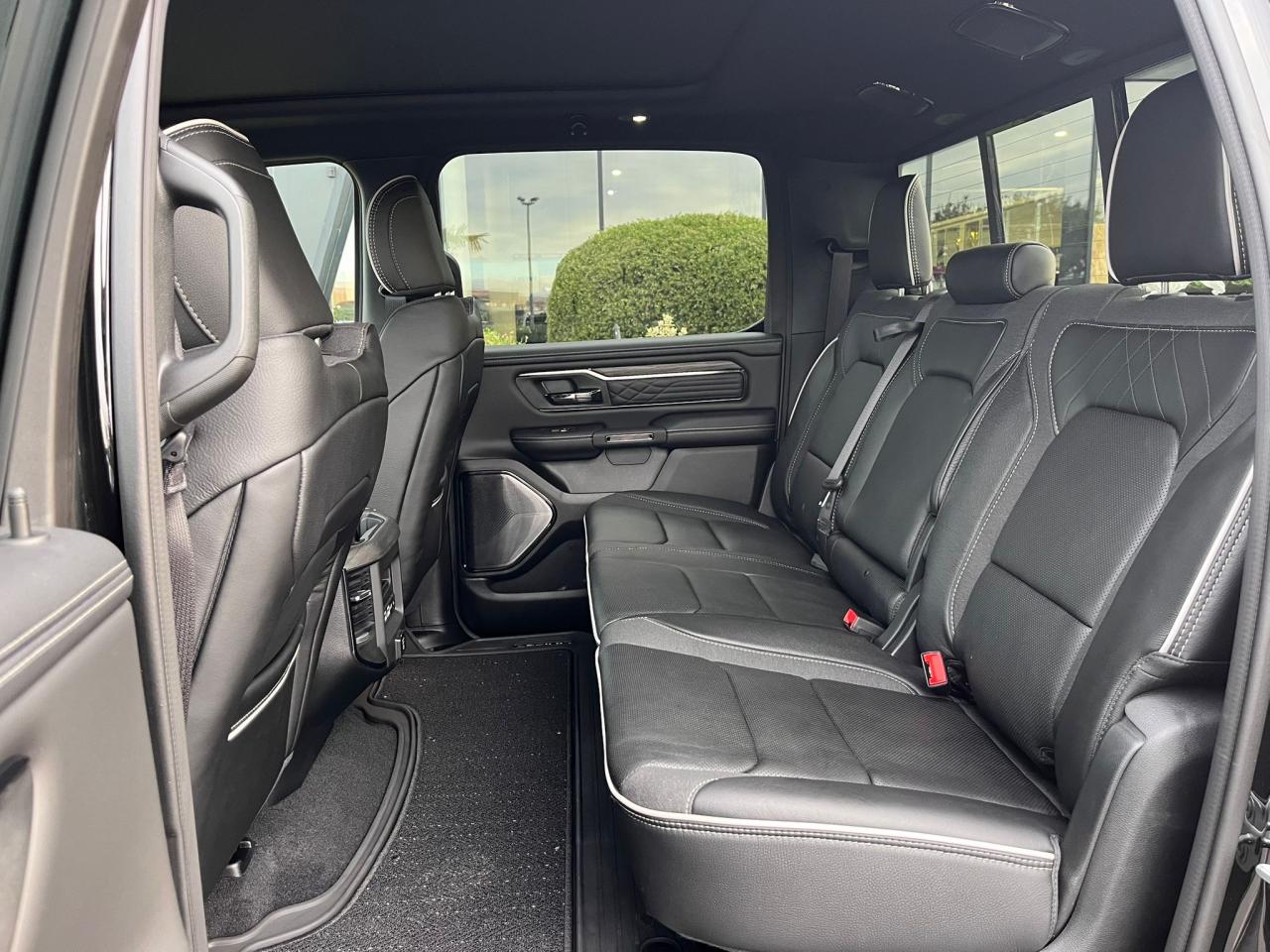 DODGE RAM 1500 CREW LIMITED NIGHT EDITION RAMBOX HAYON MULTI