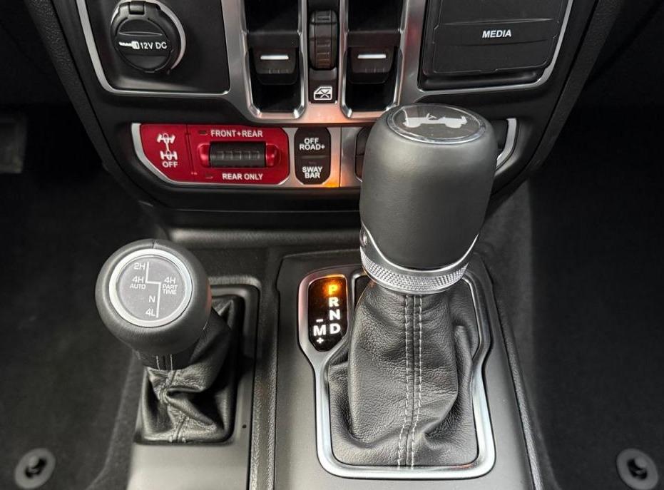 JEEP WRANGLER Rubicon X V6 3,6L SkyOne Touch