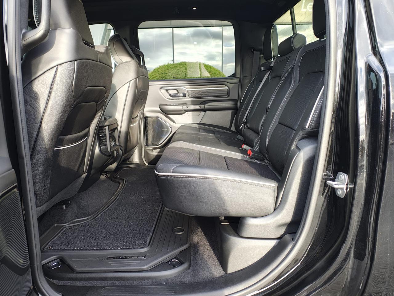 DODGE RAM 1500 CREW LIMITED NIGHT EDITION RAMBOX HAYON MULTI