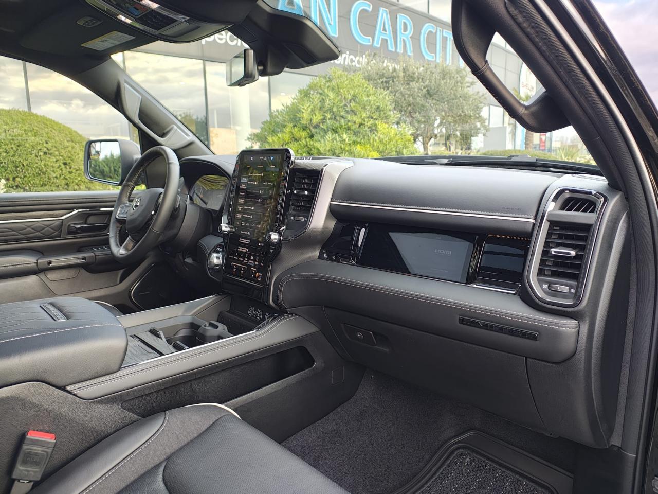 DODGE RAM 1500 CREW LIMITED NIGHT EDITION RAMBOX HAYON MULTI