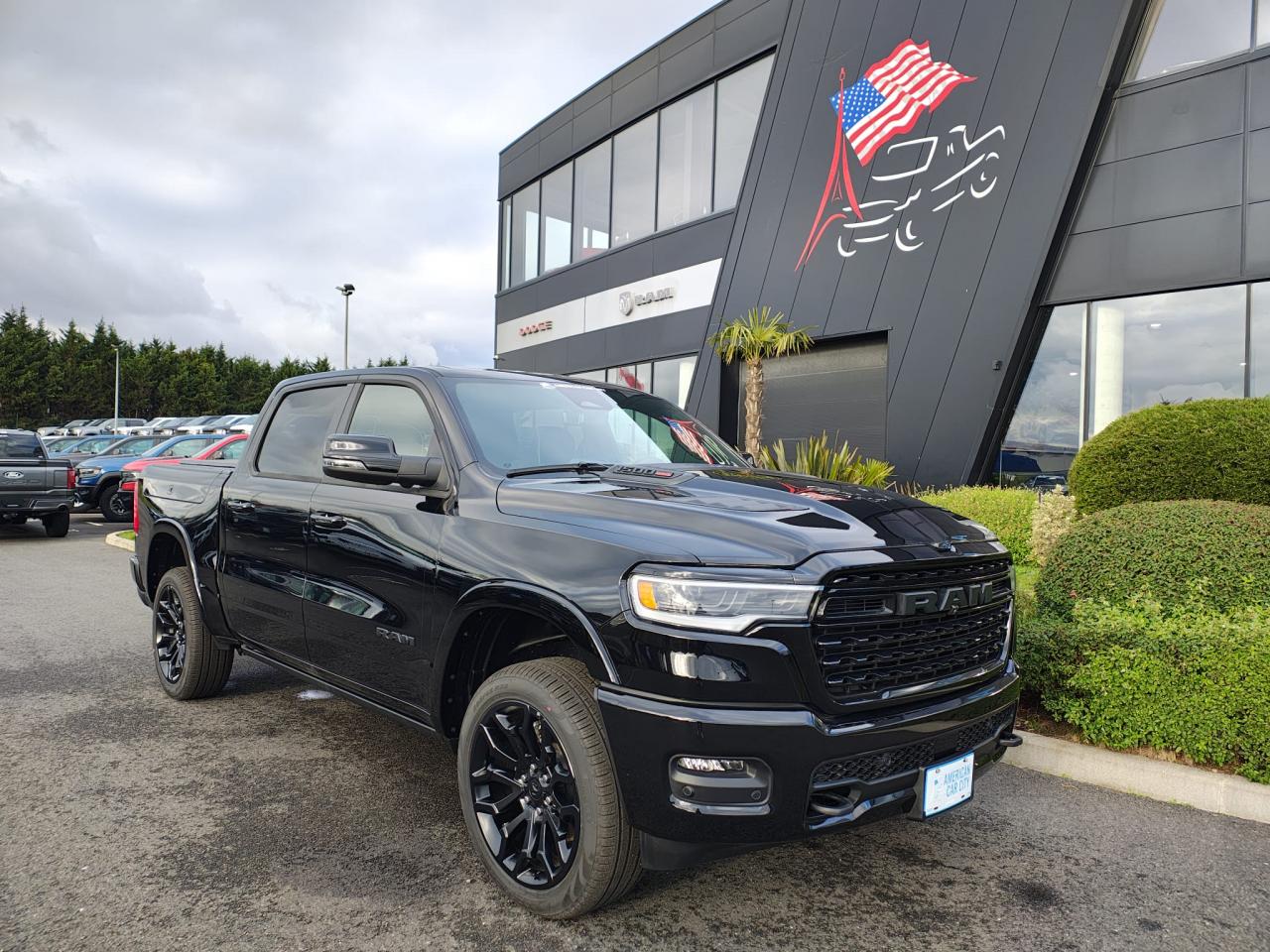 DODGE RAM 1500 CREW LIMITED NIGHT EDITION RAMBOX HAYON MULTI