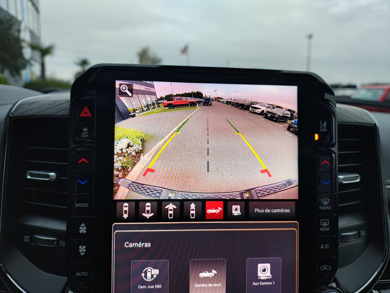 DODGE RAM 1500 CREW LIMITED NIGHT EDITION RAMBOX HAYON MULTI