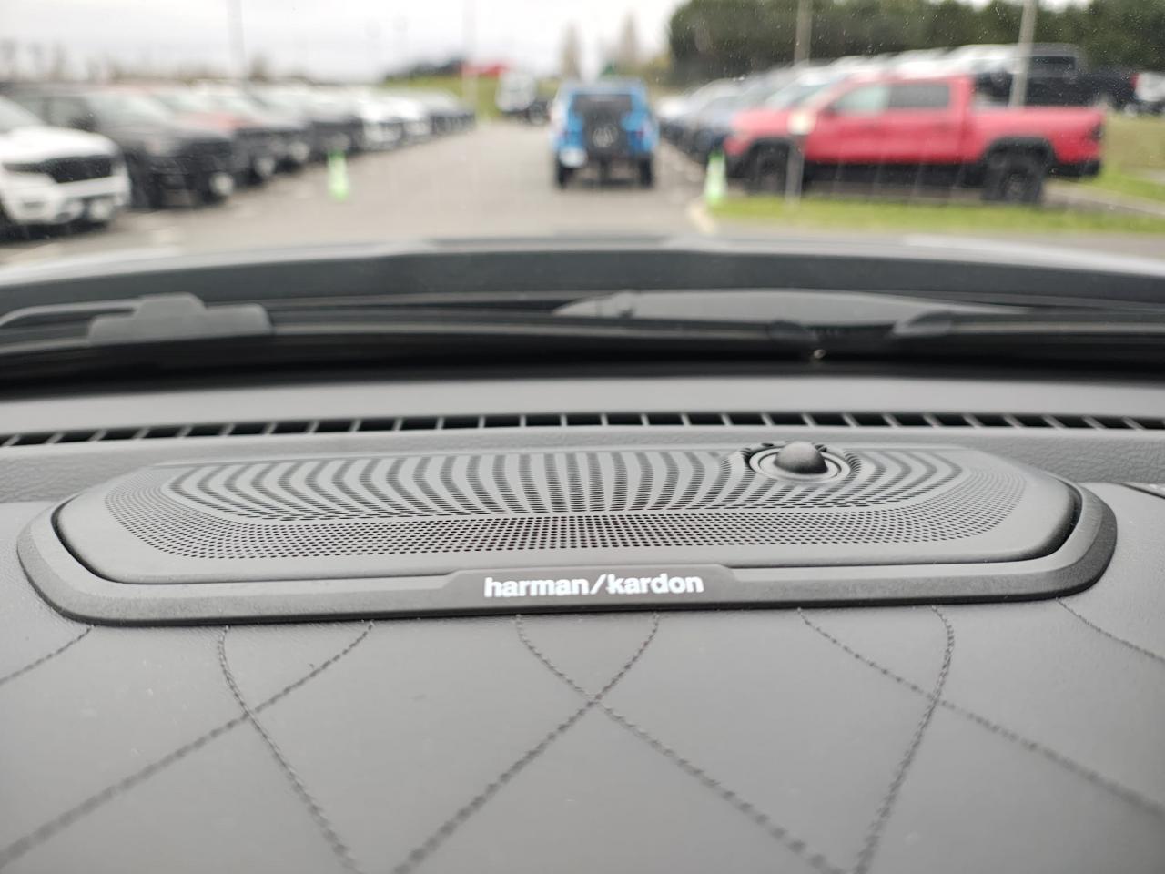 DODGE RAM 1500 CREW LIMITED NIGHT EDITION RAMBOX HAYON MULTI