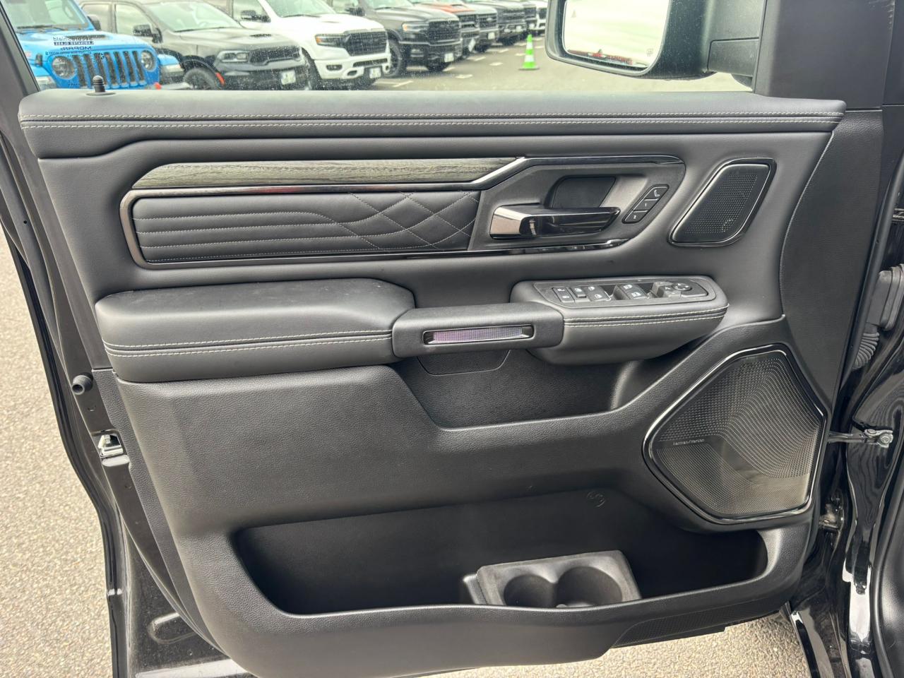 DODGE RAM 1500 CREW LIMITED NIGHT EDITION RAMBOX HAYON MULTI
