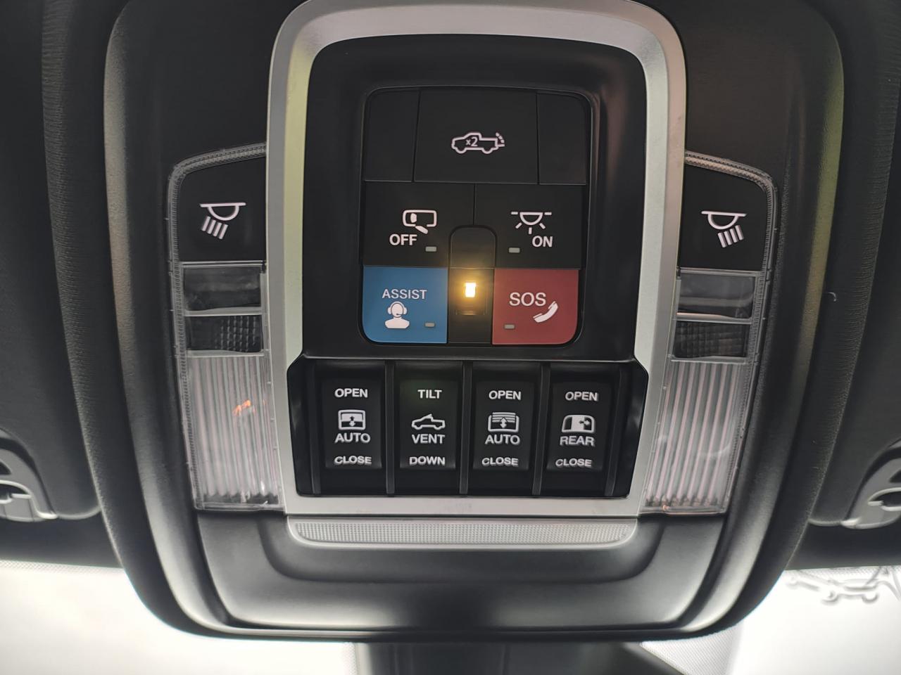 DODGE RAM 1500 CREW LIMITED NIGHT EDITION RAMBOX HAYON MULTI