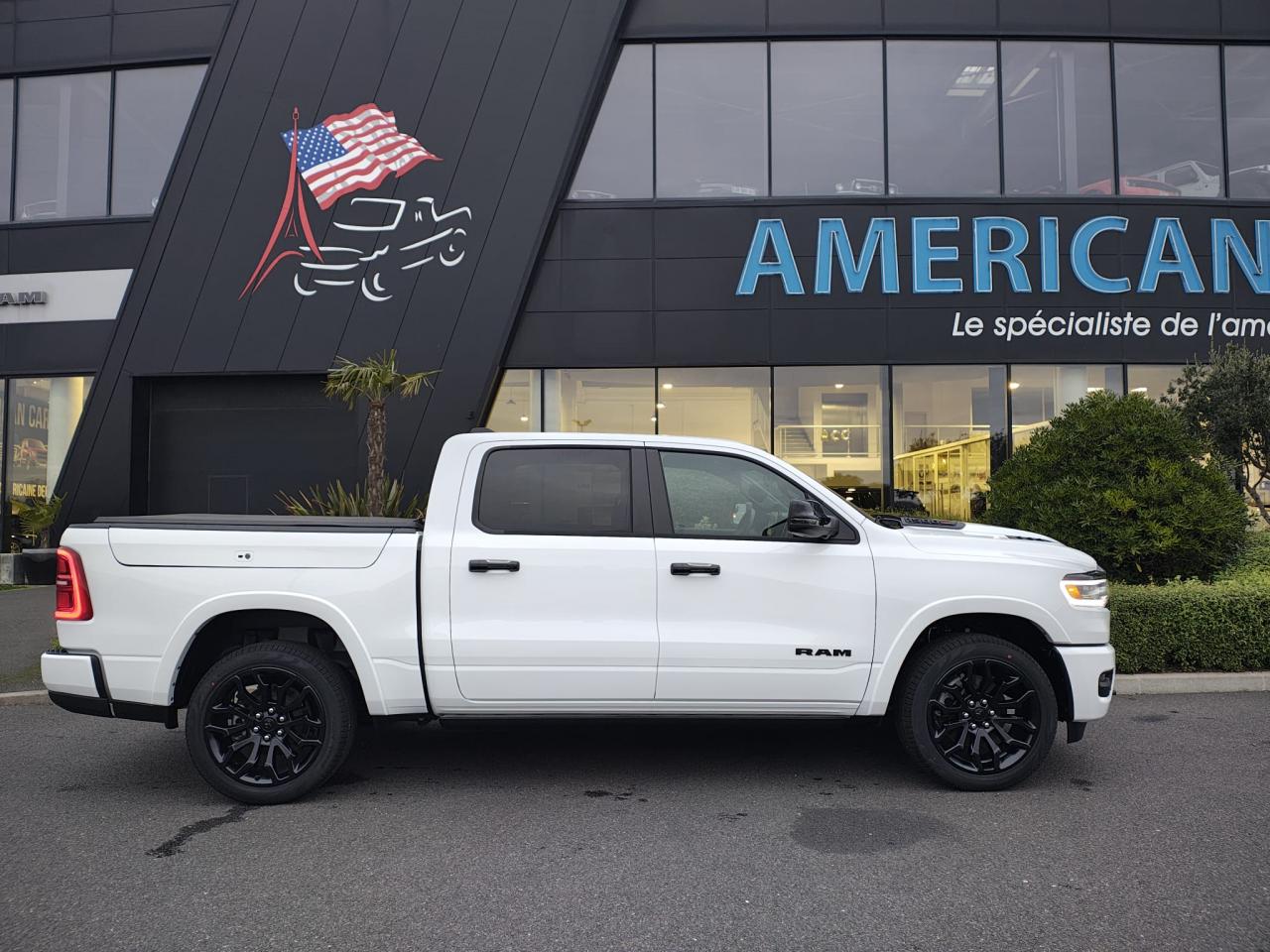 DODGE RAM 1500 CREW LIMITED NIGHT EDITION RAMBOX HAYON MULTI