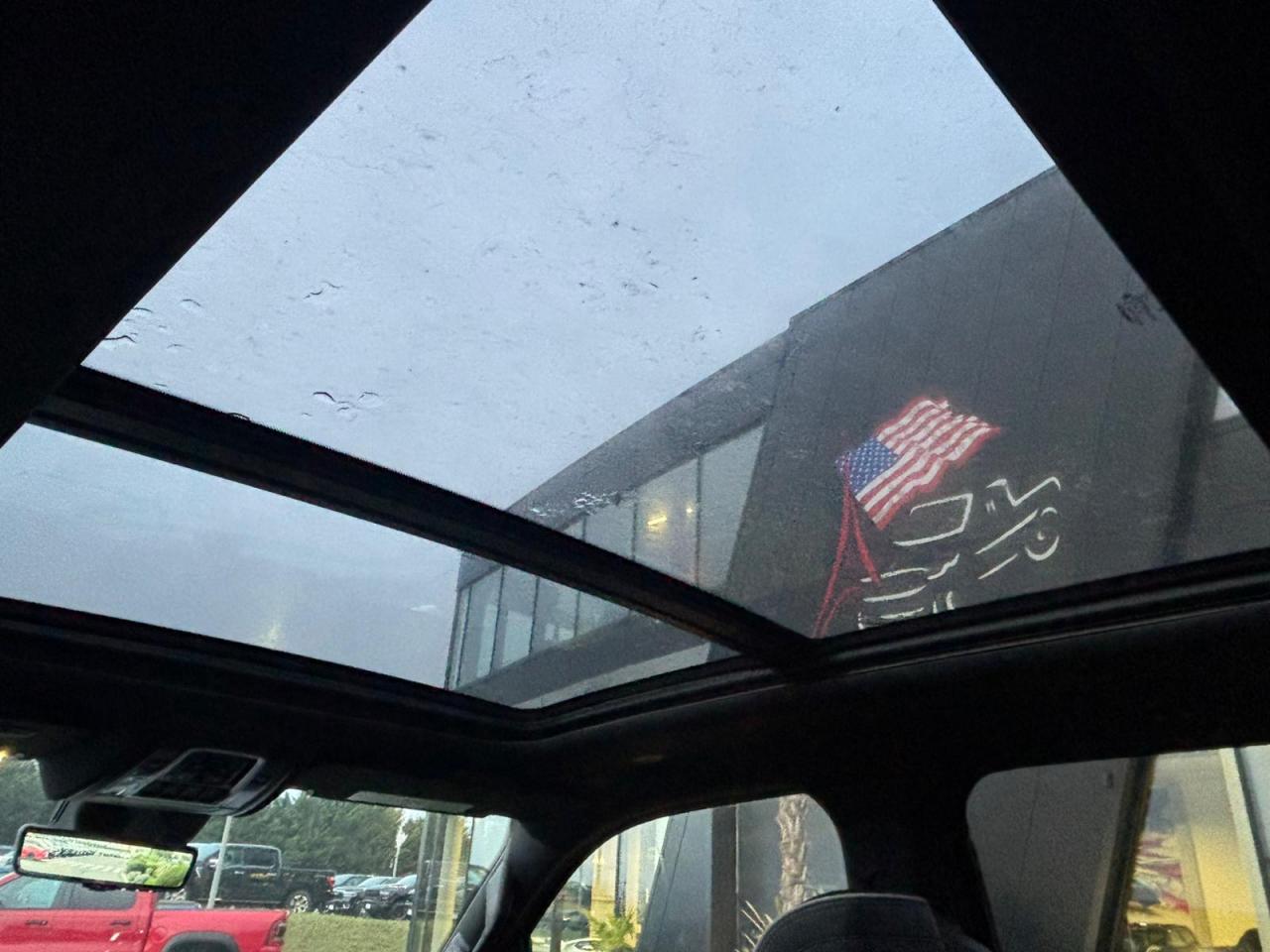 DODGE RAM 1500 CREW LIMITED NIGHT EDITION RAMBOX HAYON MULTI 2025