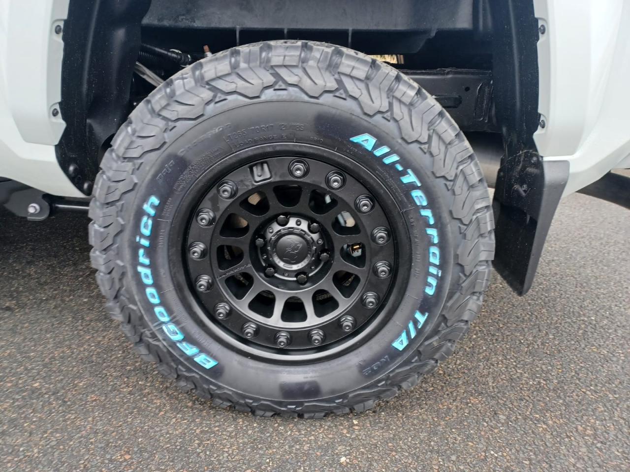 TOYOTA TACOMA TRD SPORT PREMIUM