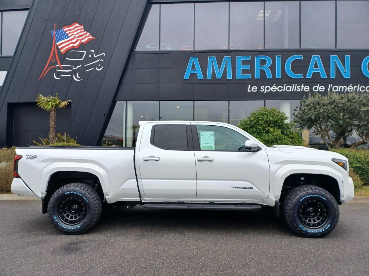 TOYOTA TACOMA TRD SPORT PREMIUM
