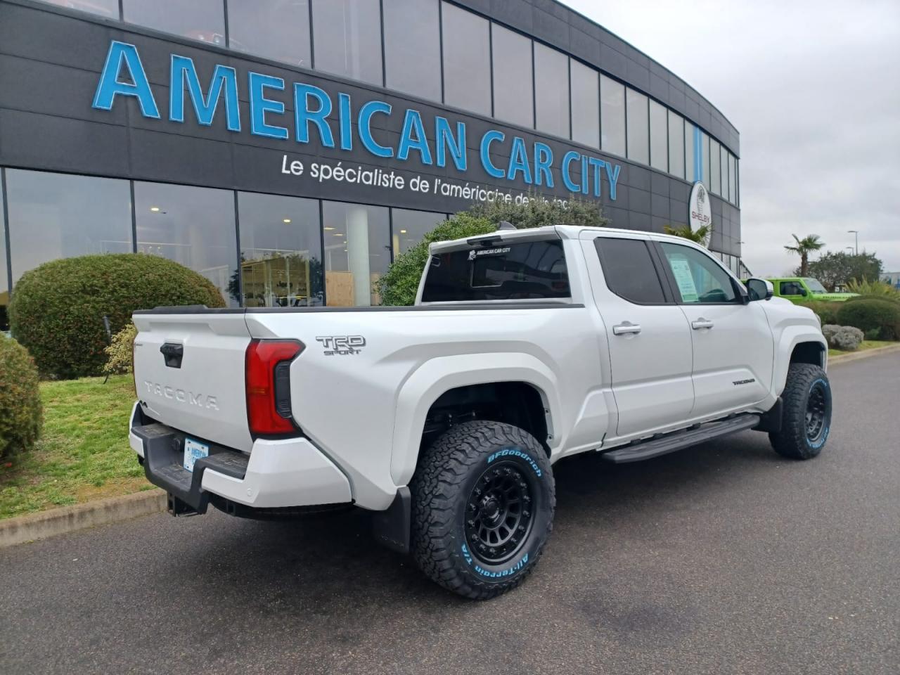 TOYOTA TACOMA TRD SPORT PREMIUM