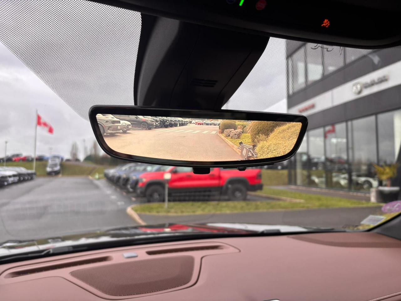 CHEVROLET SUBURBAN HIGH COUNTRY 4x4 V8 6.2L CTTE FOURGON